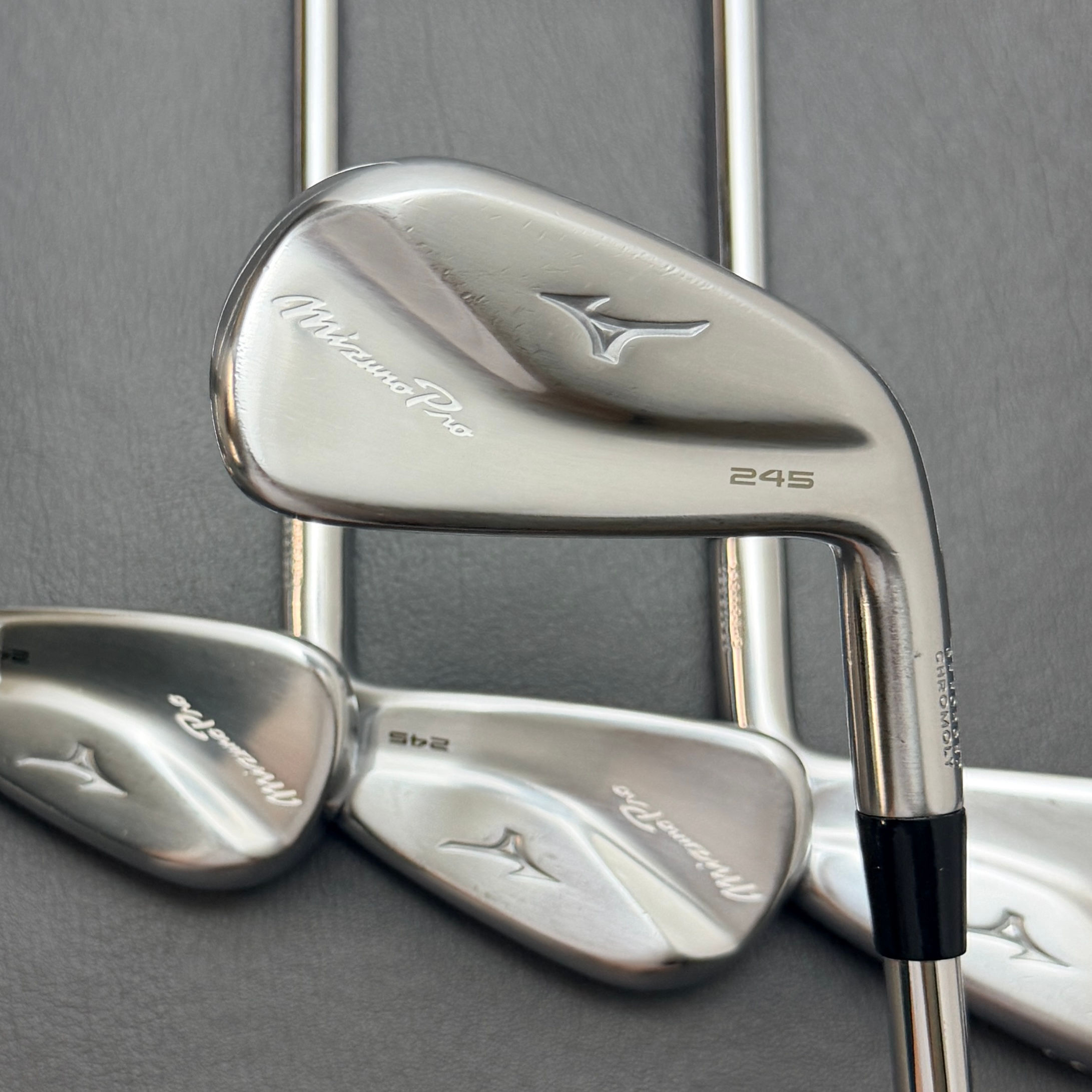 250) Mizuno Pro 245 Iron Set 4-PW / KBS Steel, Stiff