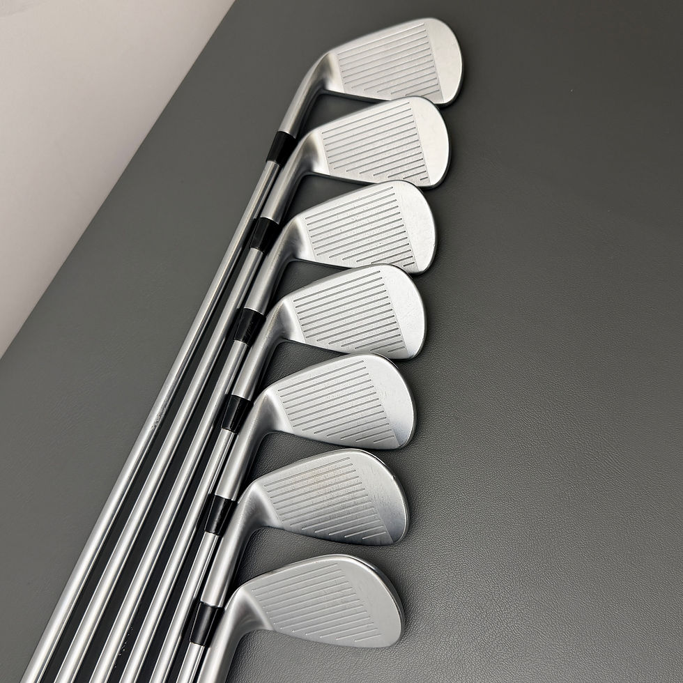 Thumbnail: 206)  Mizuno JPX 923 Forged Iron Set 5-GW / Project X IO Steel, Stiff