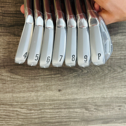 いぇ 69) New- Srixon ZXi7 Iron Set 4-PW / KBS C-Taper Limited