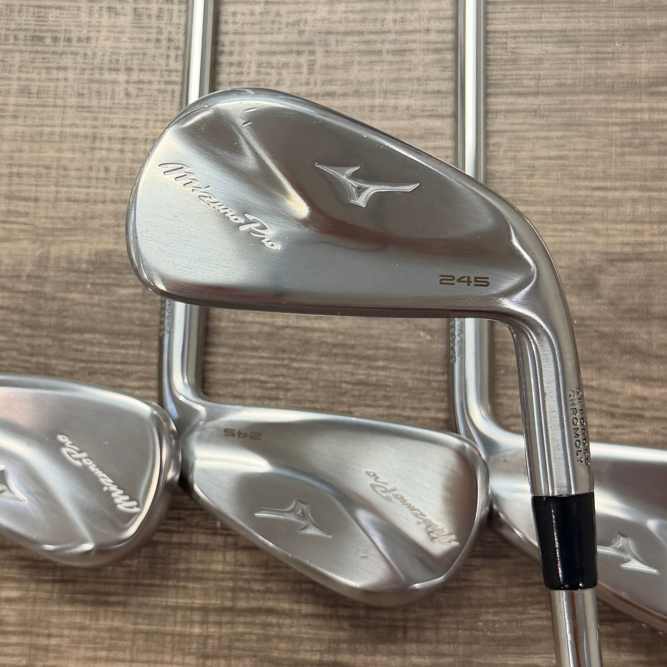 166)  2024 Mizuno Pro 245 Iron Set 4-PW / Dynamic Gold Mid Steel, Stiff