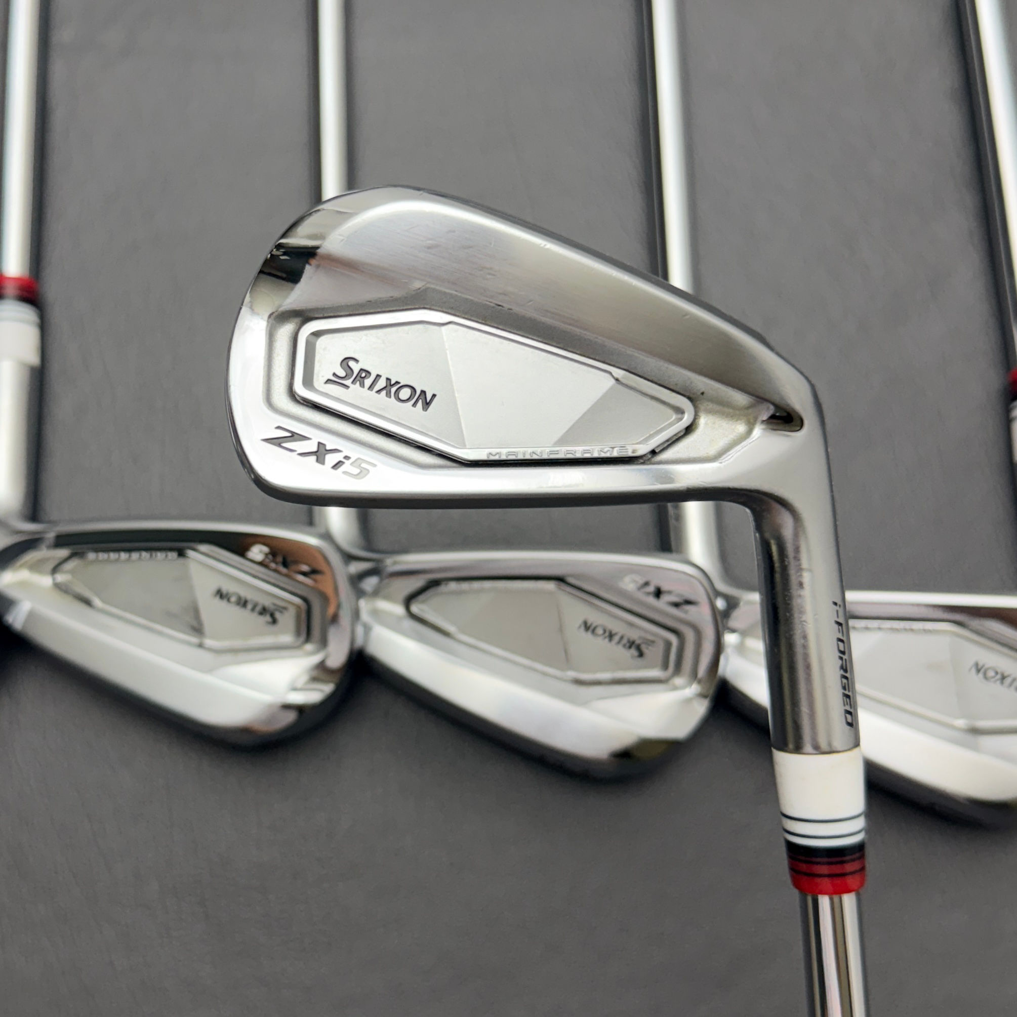 263)  2025 Srixon ZXi5 Iron Set 5-AW / Project X LZ Steel, X Stiff
