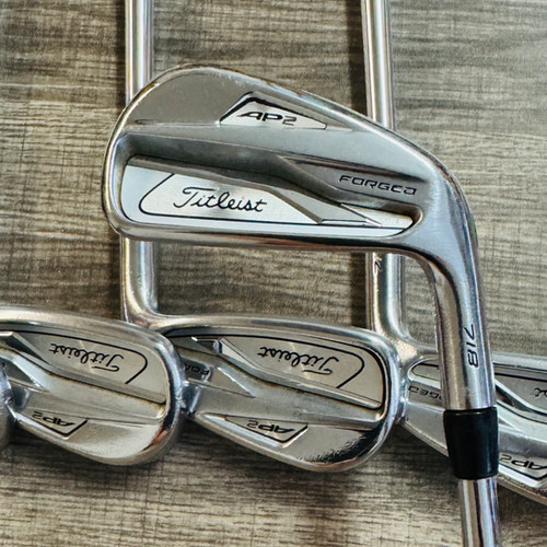 185) Titleist 718 AP2 Iron Set 4-P / AMT White Steel, Stiff