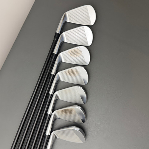 206) Srixon ZX5 Iron Set 5-AW / LA Golf Graphite, Regular | Golf Plugg