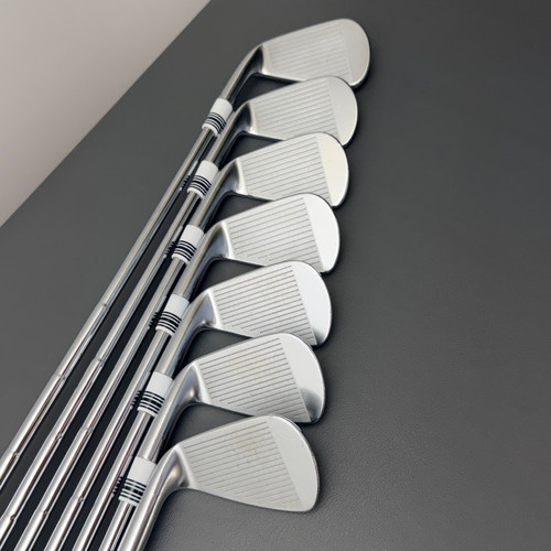 242) -1/2” Srixon ZX5/ZX7 Iron Set 4-PW / Dynamic Gold Mid Steel