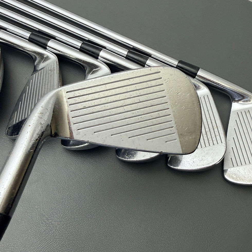 Thumbnail: 305)  Titleist 690 CB Iron Set 4-PW / Dynamic Gold Steel, Stiff