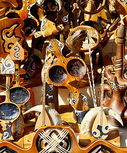 kazakh-ethnic-musical-instruments.jpg