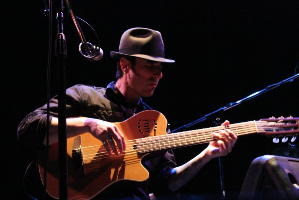 Manosanta 2009