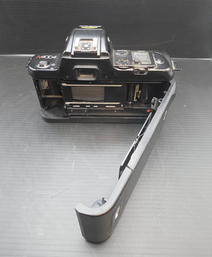 Vintage Nikon N4004 AF 35mm SLR Film Camera Body AS-IS Untested