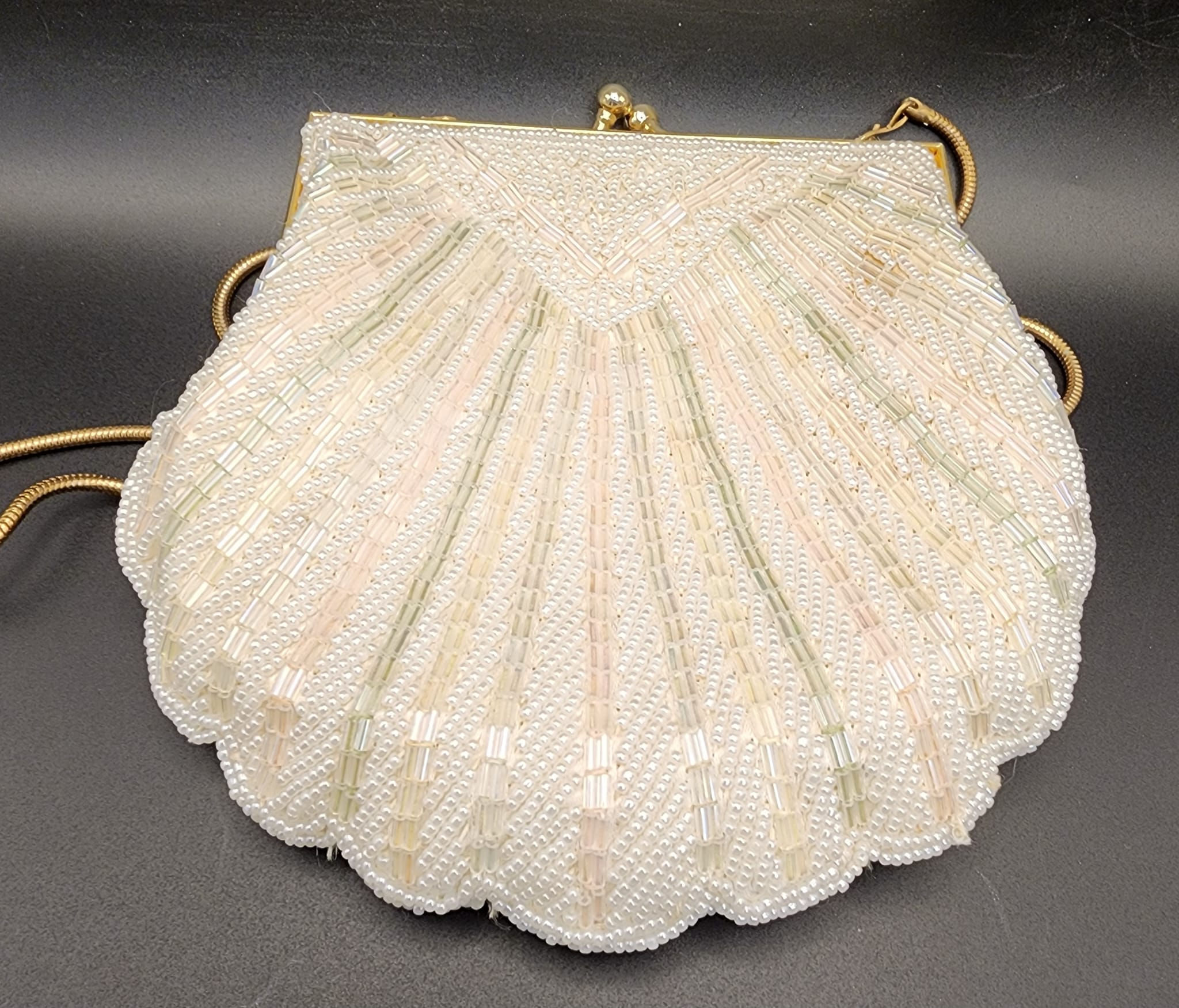 Ivory Beaded Shell Shape Evening Bag