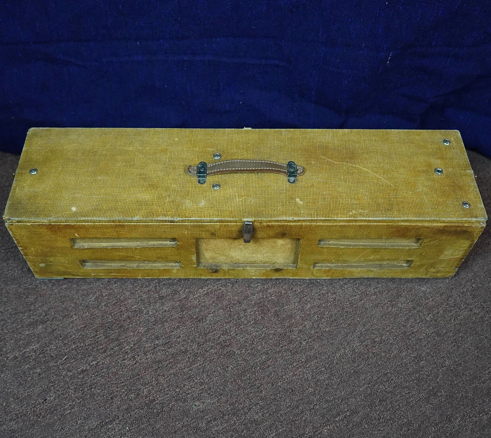 Thumbnail: 1950s Harmony Lap/Table Steel Guitar with amp in case