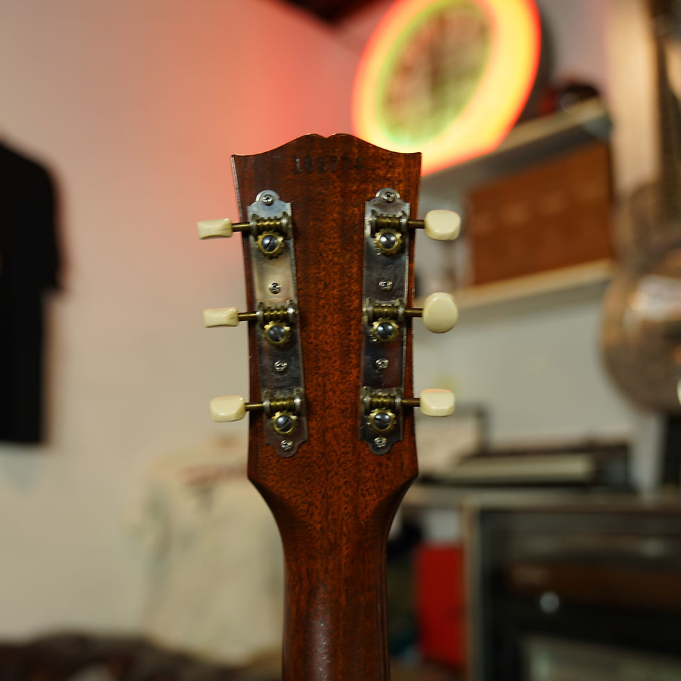 Thumbnail: 1964 Gibson LG1 Dark Acoustic