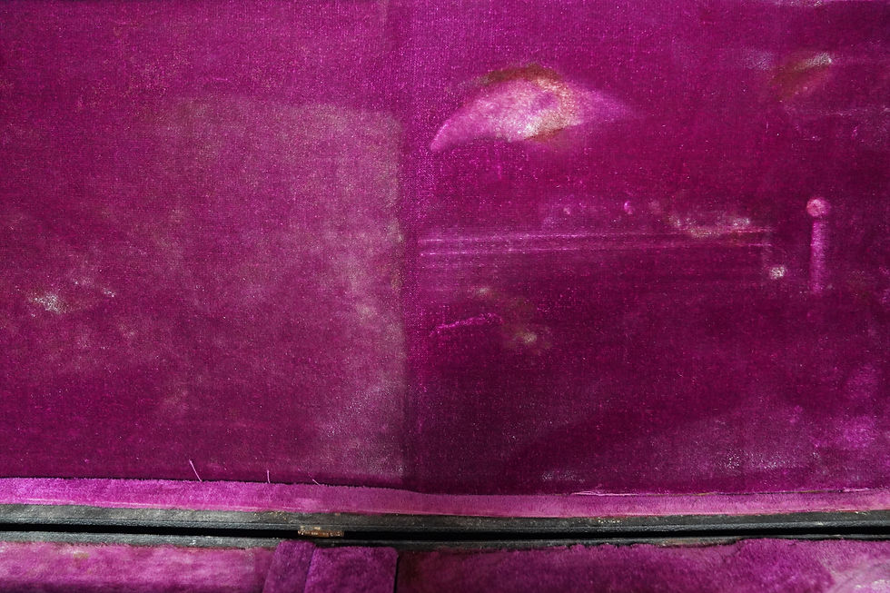 Thumbnail: 1969 -72 Gibson SG case
