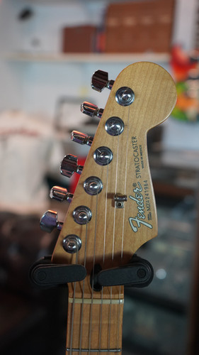 お*お様 Fender Stratocaster Made in Mexico 2005 Fender Stratocaster, Made in Mexico | mikes-music