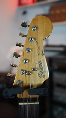 R.I.Pオジーオズボーン割Squier Stratocaster 1copy_ff70aaf3-b646-49b8-9113-