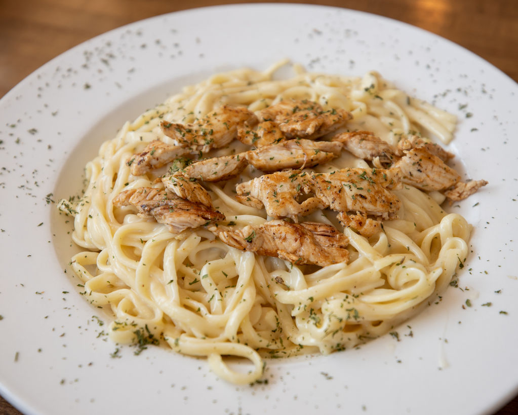 Dairyland Family Restaurant - Chicken Fettuccine Alfredo - Lunch - Dinner - Breakfast