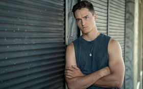 actor character headshot brisbane Luke mayze