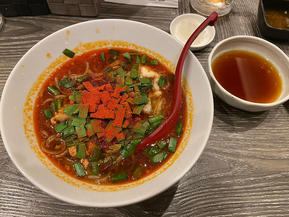 【札幌チャットレディ】事務所で“深夜の飯テロ大会”が始まりました🍜😂