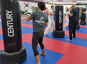 kickboxing 9-30-22.JPG