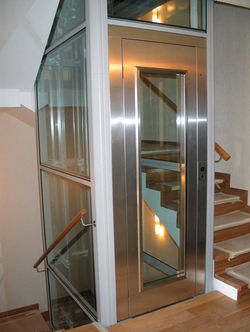 hydraulic-elevators-machine-room-less-56802-6176733.jpg