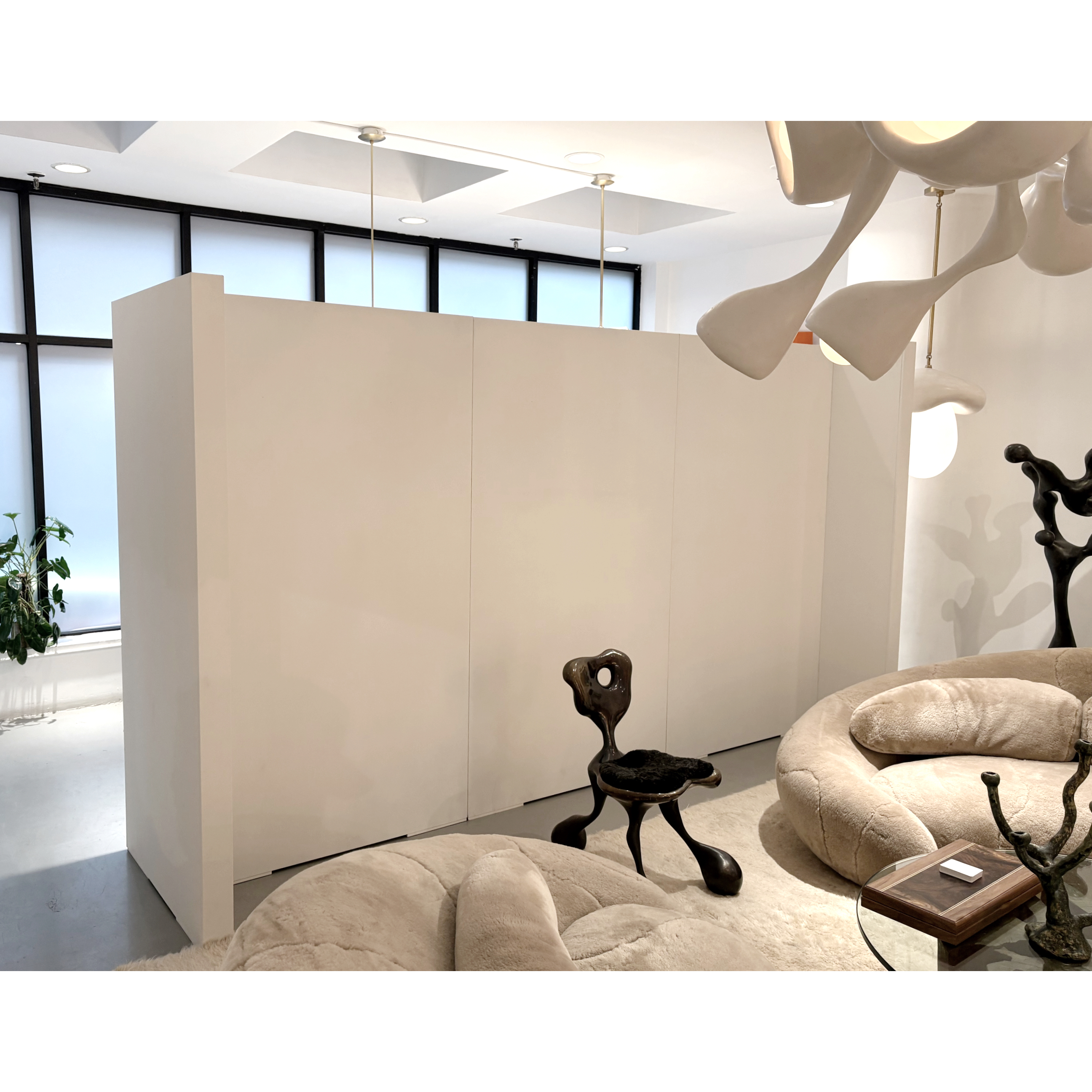 Exhibition and art gallery walls event setup