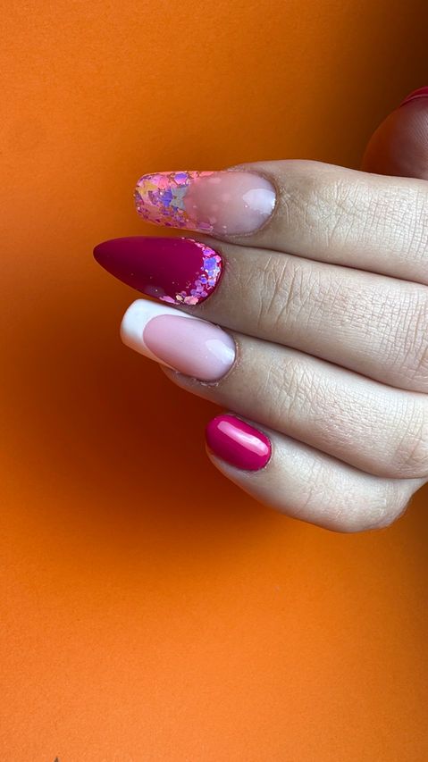 Hit Nails Madeira - Formação de Unhas - Daniella Abreu