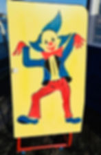 1970's Seaside Puppet Show Slot Machine Hire