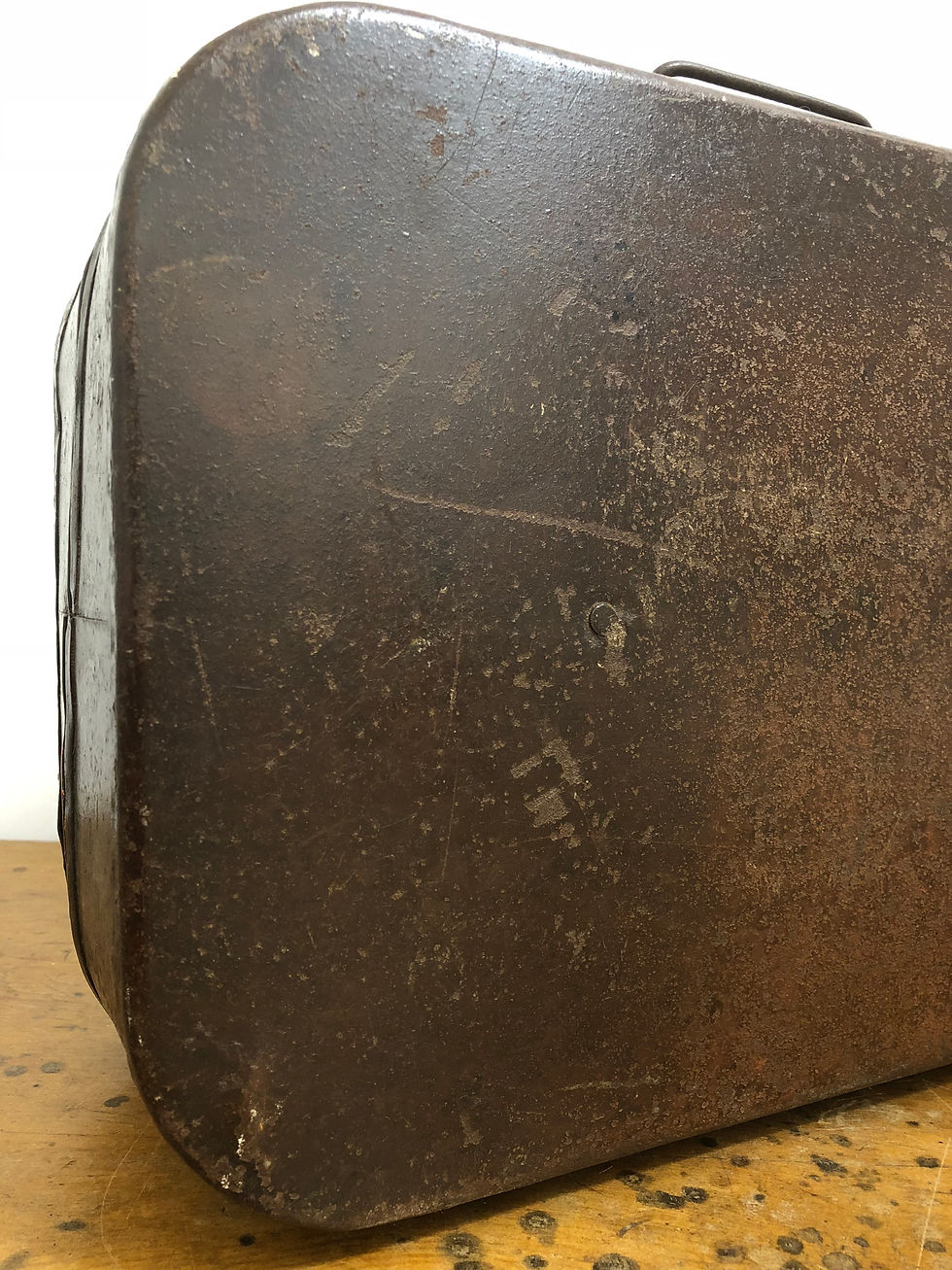Thumbnail: Vintage metal weekend case.