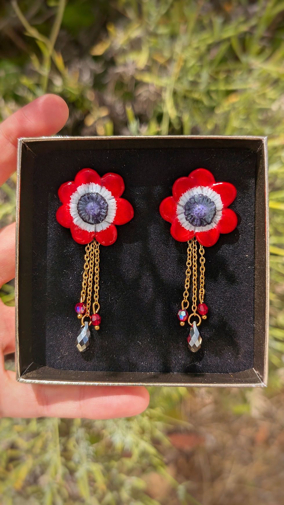 Miniature : Boucles Anémone & perles en cristal 