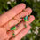 Miniature : Boucles Colibri vert à gorge rouge 