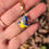 Miniature : Pendentif goutte Mésange bleue en vol 