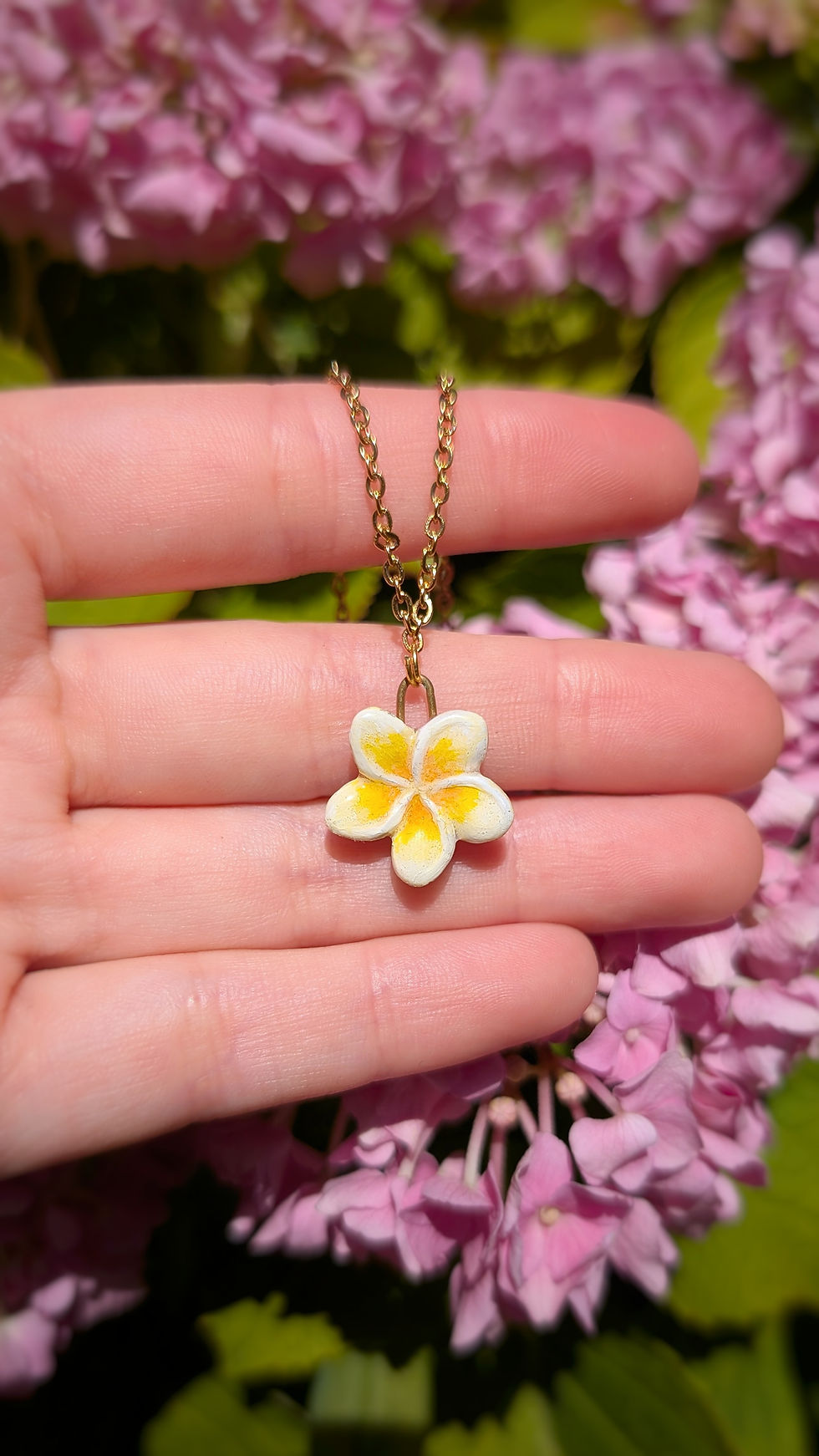 Miniature : Collier Fleur de Frangipanier 