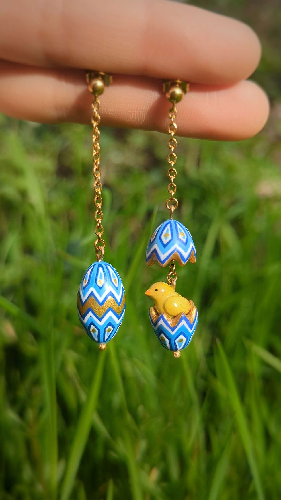 Miniature : Boucles Éclosion de poussin d'un œuf bleu 