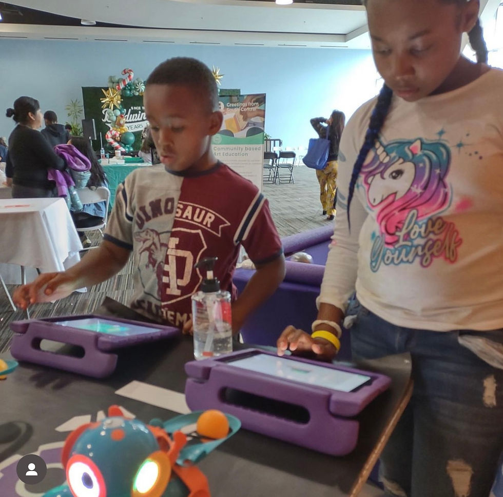 IBTU Crenshaw Mall Holiday Winter Wonderland - December 2022