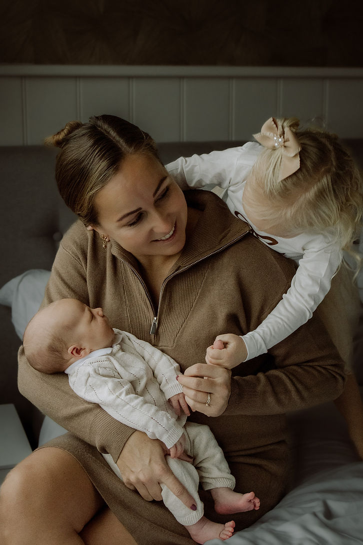 newborn shoot lifestyle baby met ouders