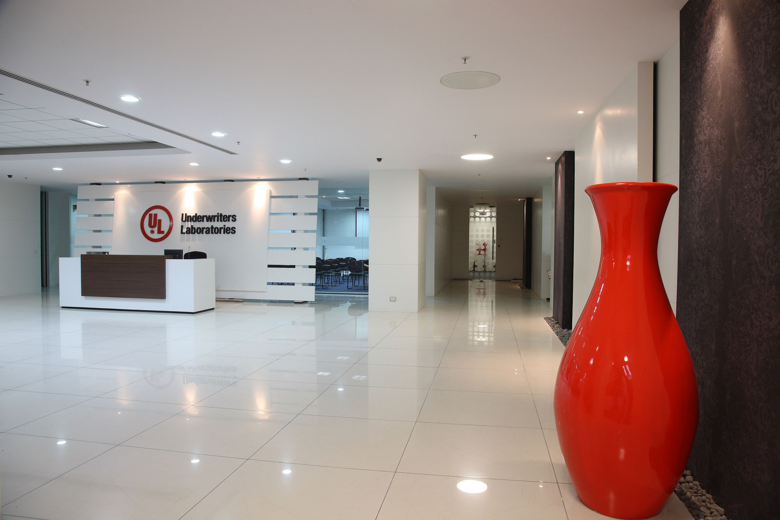 underwriters laboratories symmetrics
