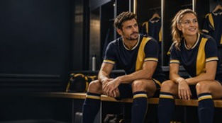 teamwear-card-match-kit-people-v2.jpg