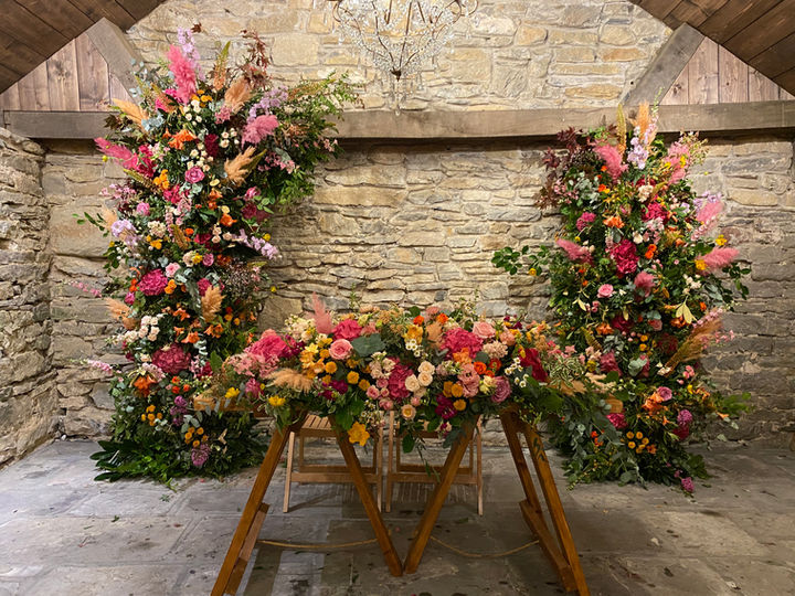 Floral towers - broken arch