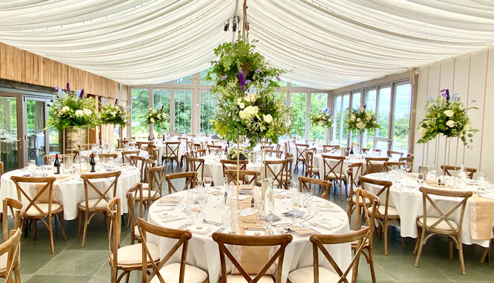 Travenna Barns reception room