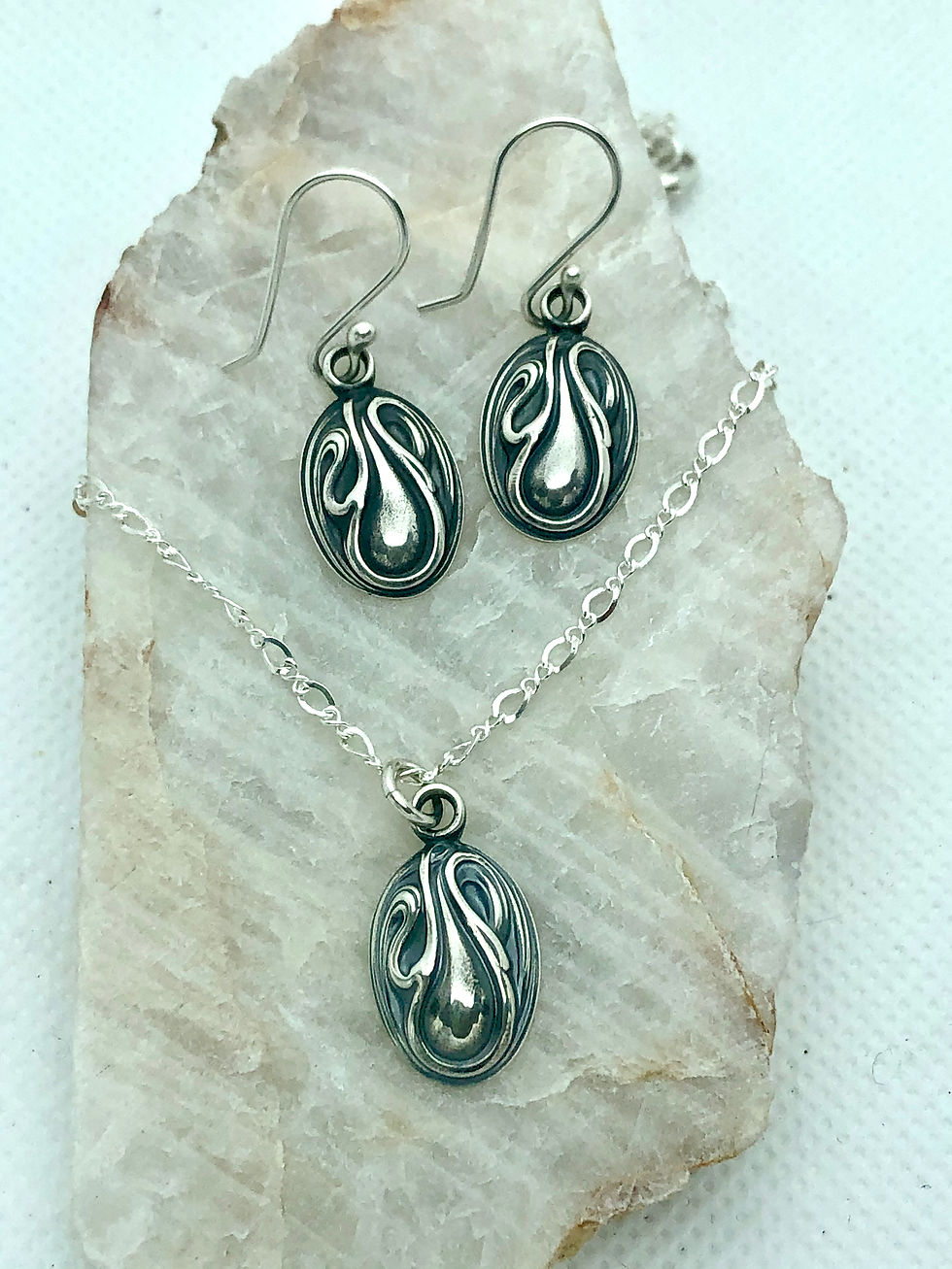 Thumbnail: Art Deco Drop Earrings in Sterling Silver | Dainty Oval Dangle Earrings