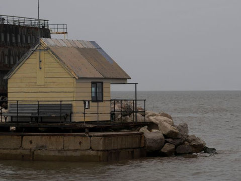 Sea Hut.jpg