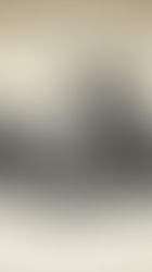 Birkenstock eleva el paso: Theda redefine la sandalia contemporánea.