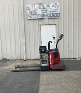 raymond8410.jpg