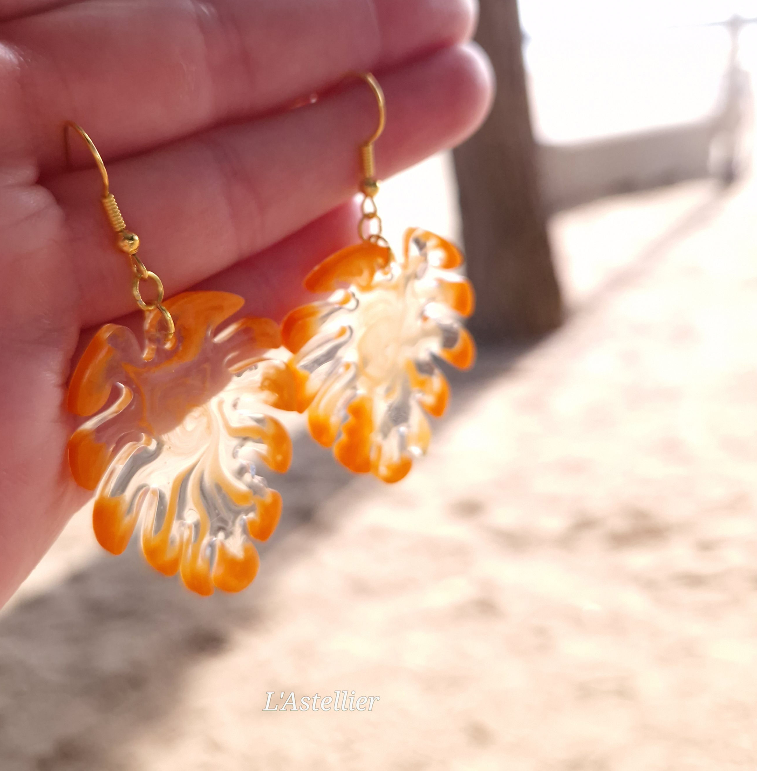 Boucles d'oreilles feuilles orangées