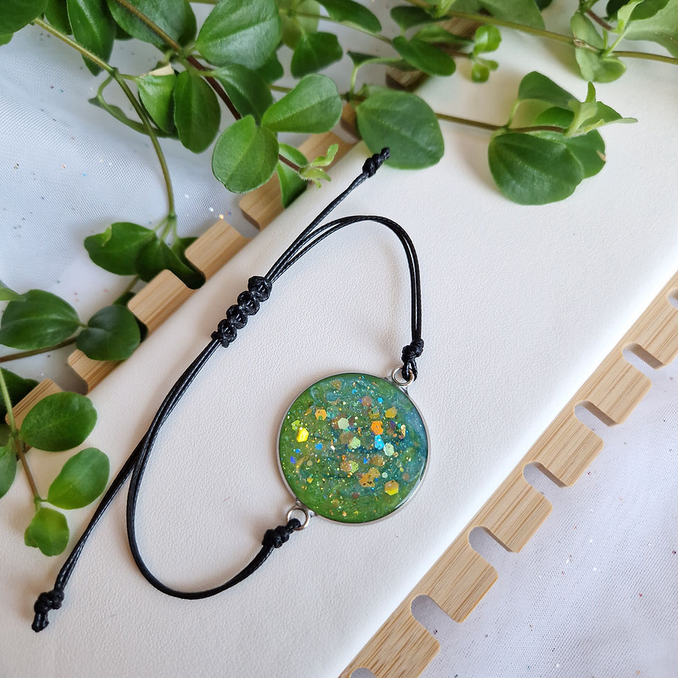 Miniature : Bracelet cordon noir avec médaillon Mousse féérique en acier inox