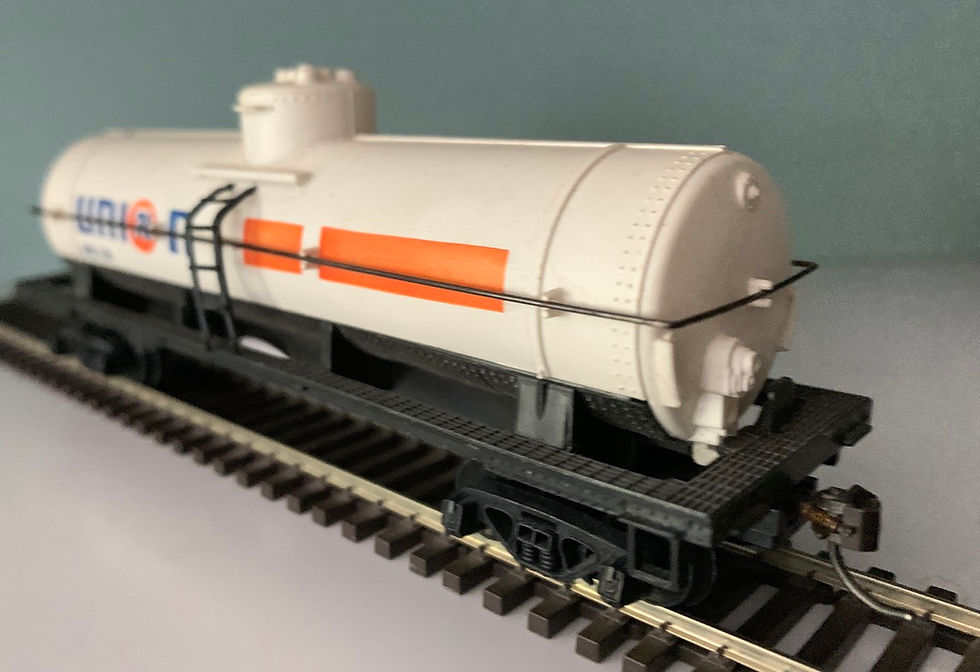 UNION 76 - Single Dome Tank Car -  HO