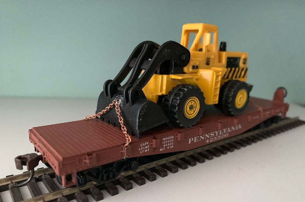 Pennsylvania 50' Flat Car + Plant Digger Load