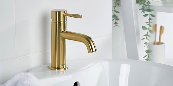 bristan-bathroom-tap_75L_edited.jpg