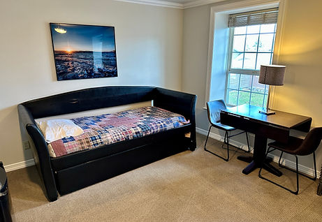 King Inn Room with seating area at Soap Lake Resort in Soap Lake WA