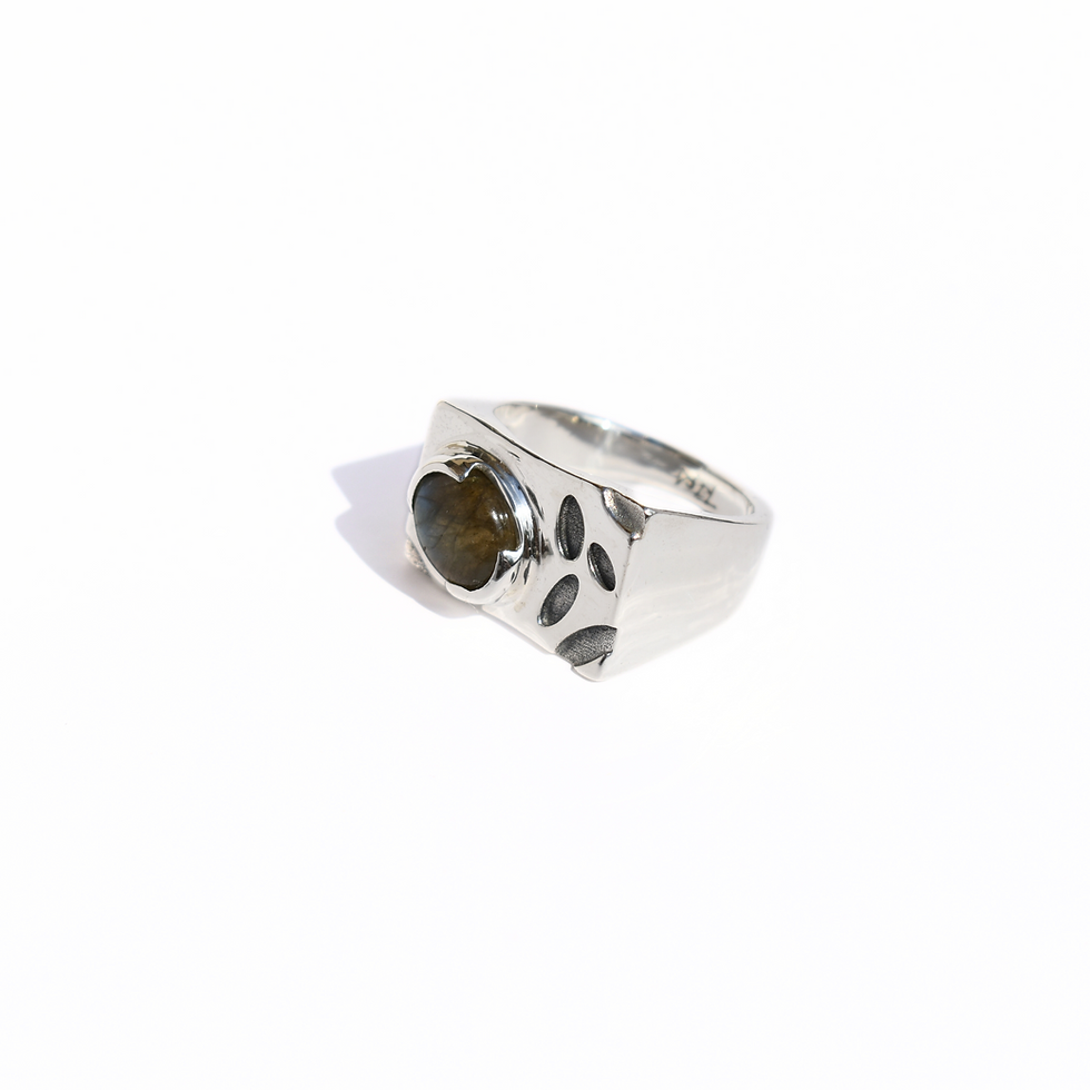 Thumbnail: Oval Labradorite Statement Ring | Eros