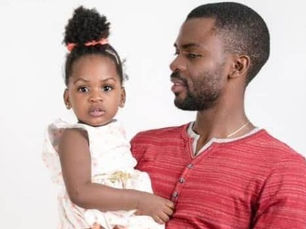 La toile en deuil : Hommages vibrants au père d'Orphée, emporté avant la justice